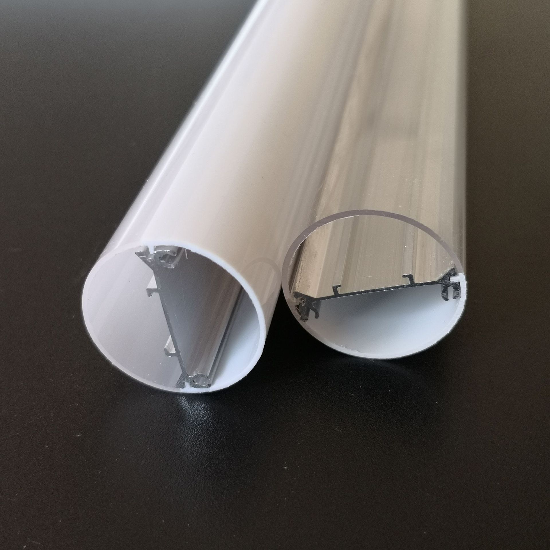 Penyebar tabung LED